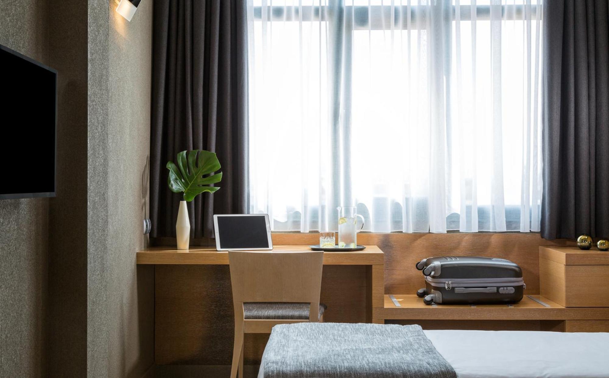 Superior Single Room