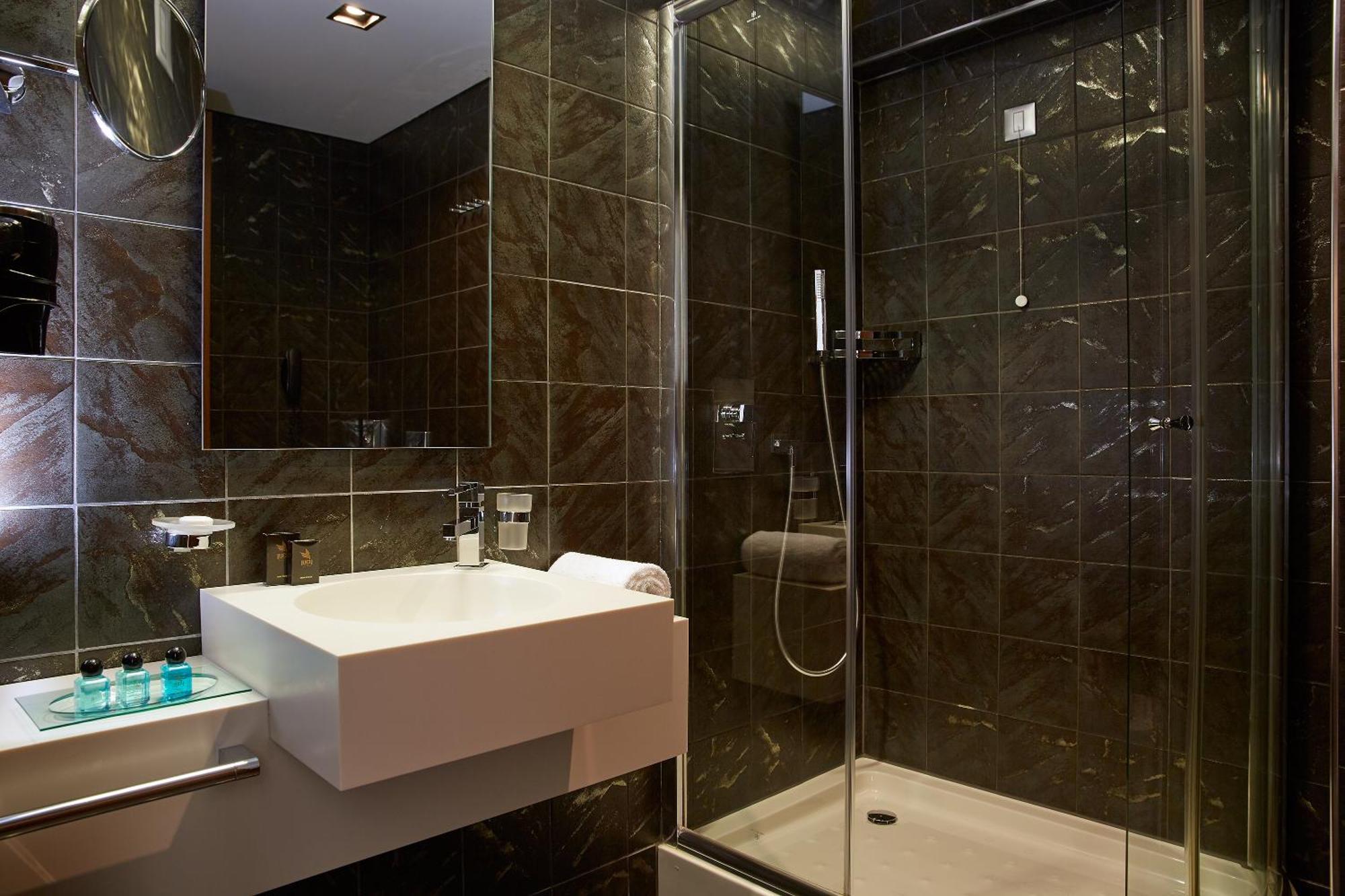 Superior Double or Twin Room City View