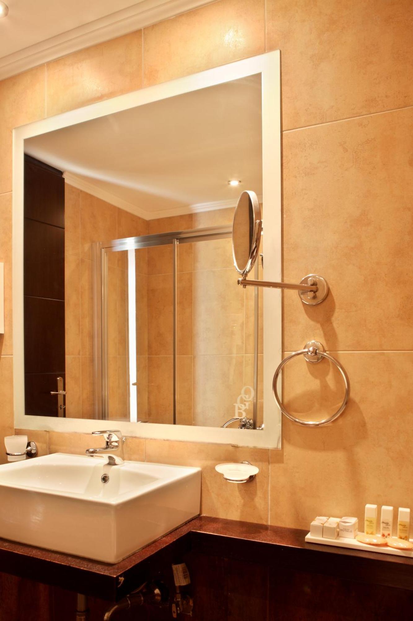 Deluxe Twin or Double Room Main Building