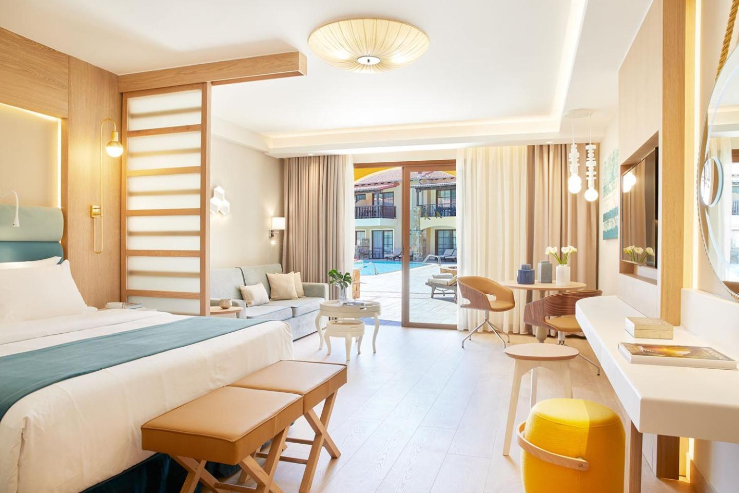 Junior Suite Pool View
