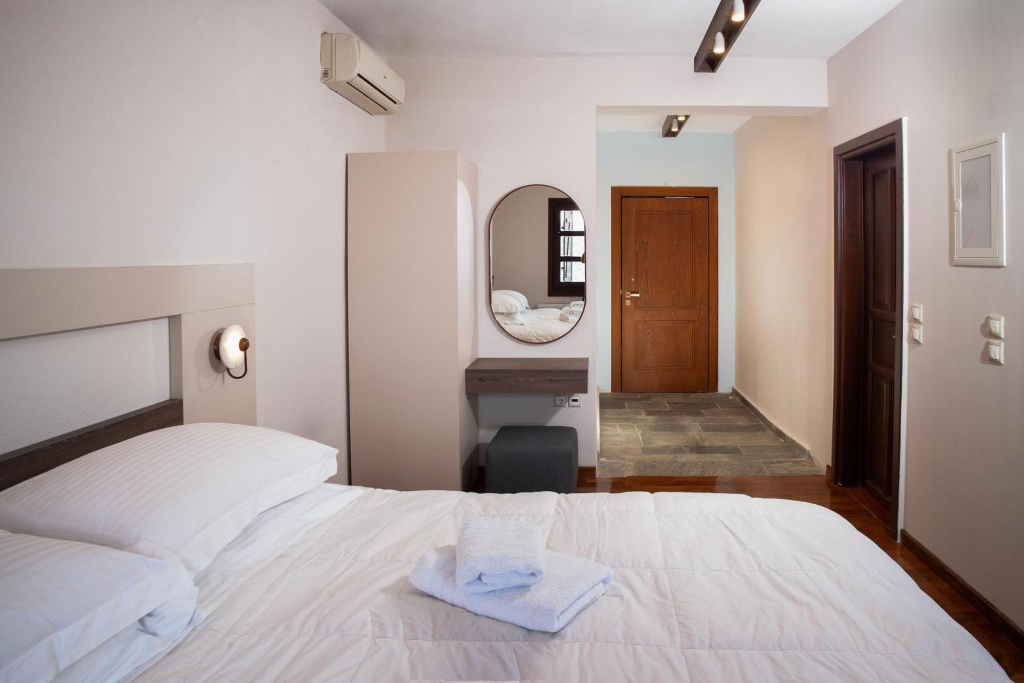 Junior Suite with Panoramic View (2-3 Adults)