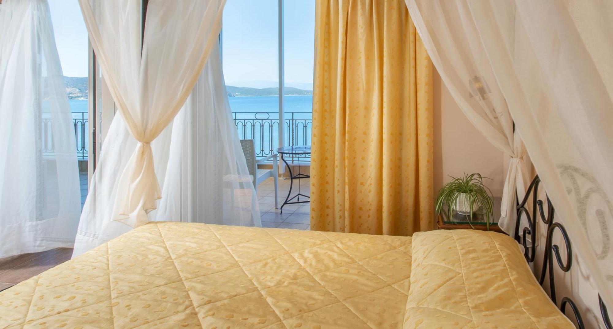 Deluxe Double Room Balcony Sea View