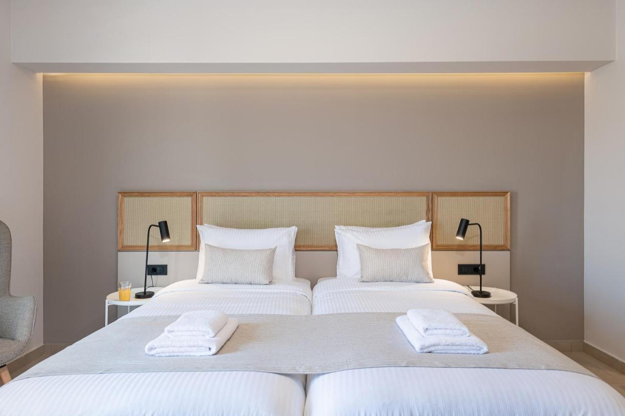 MODERN STYLE ROOM 15 SQUARE M