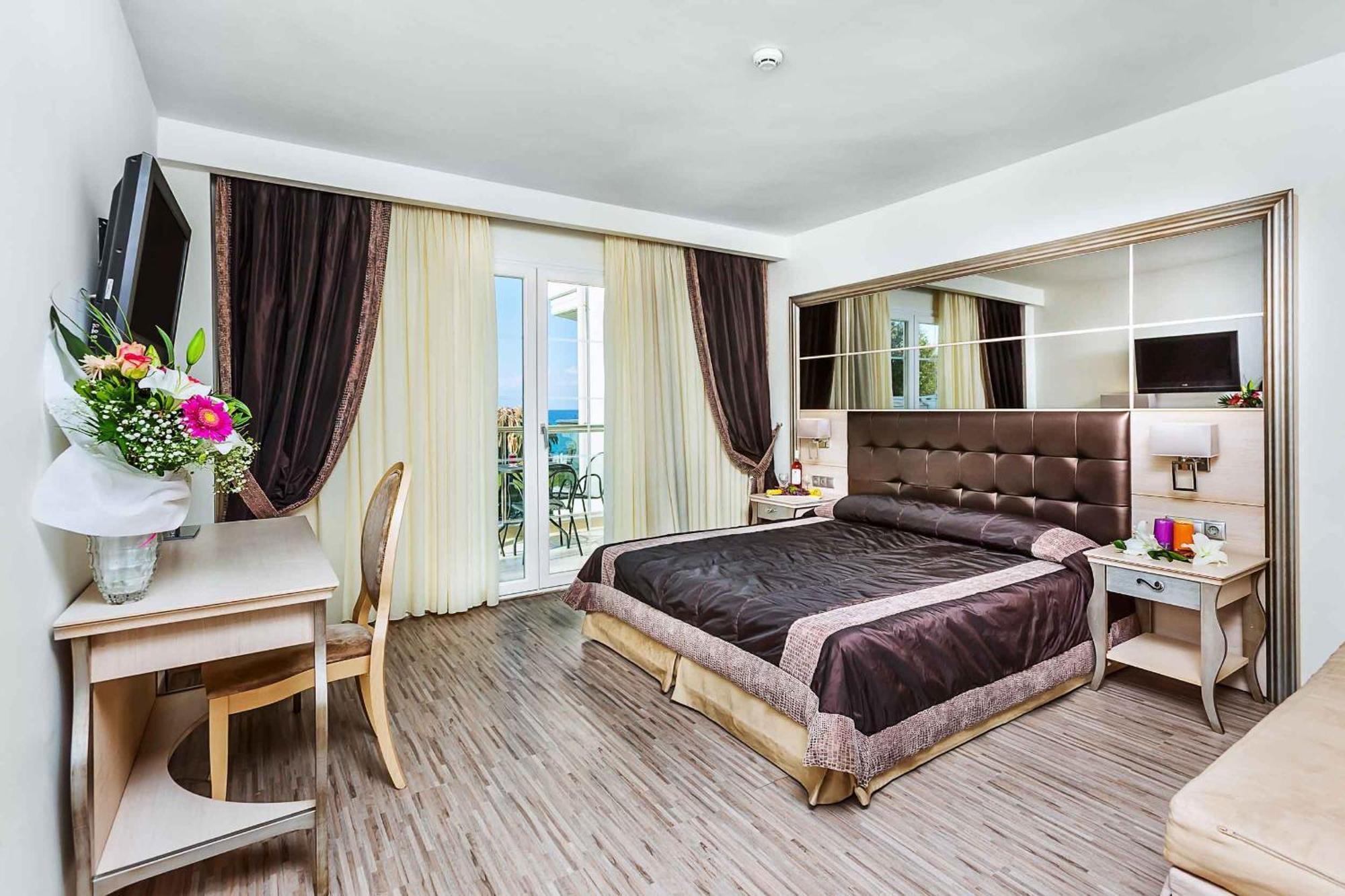 Superior Room Garden View