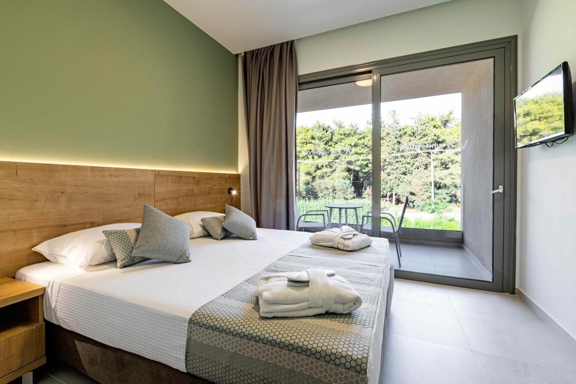 Double Room Land View