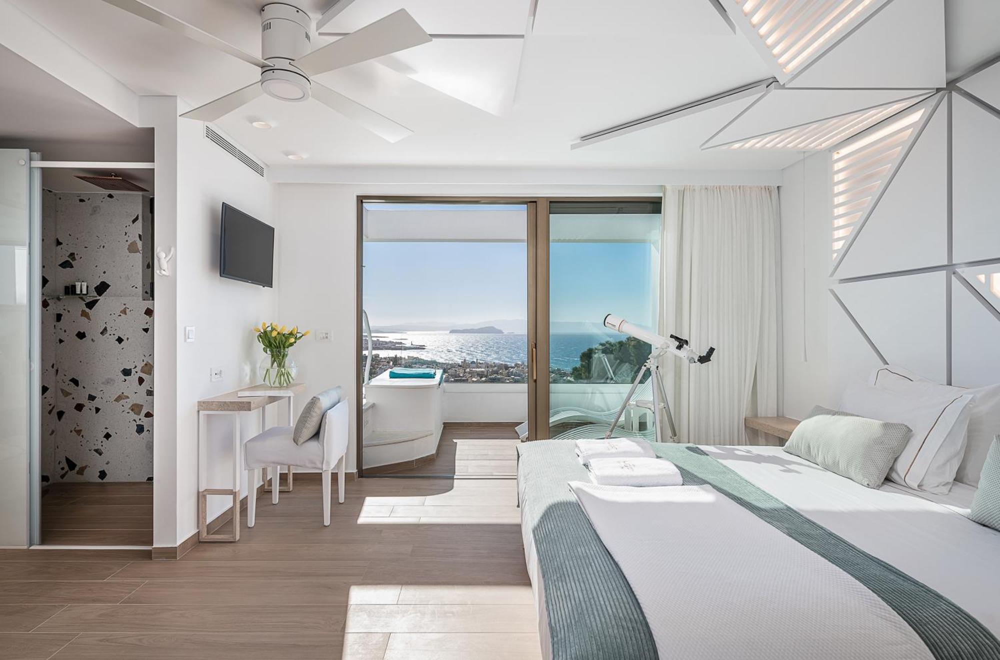Superior Room Sea View Private Pool