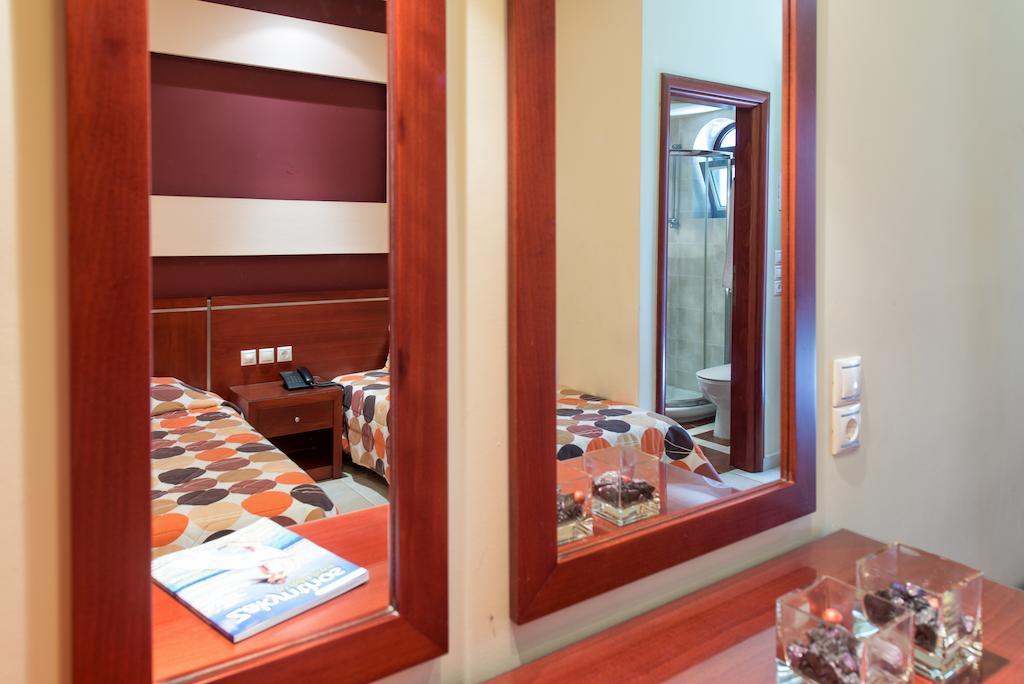 Double or Twin Room Balcony