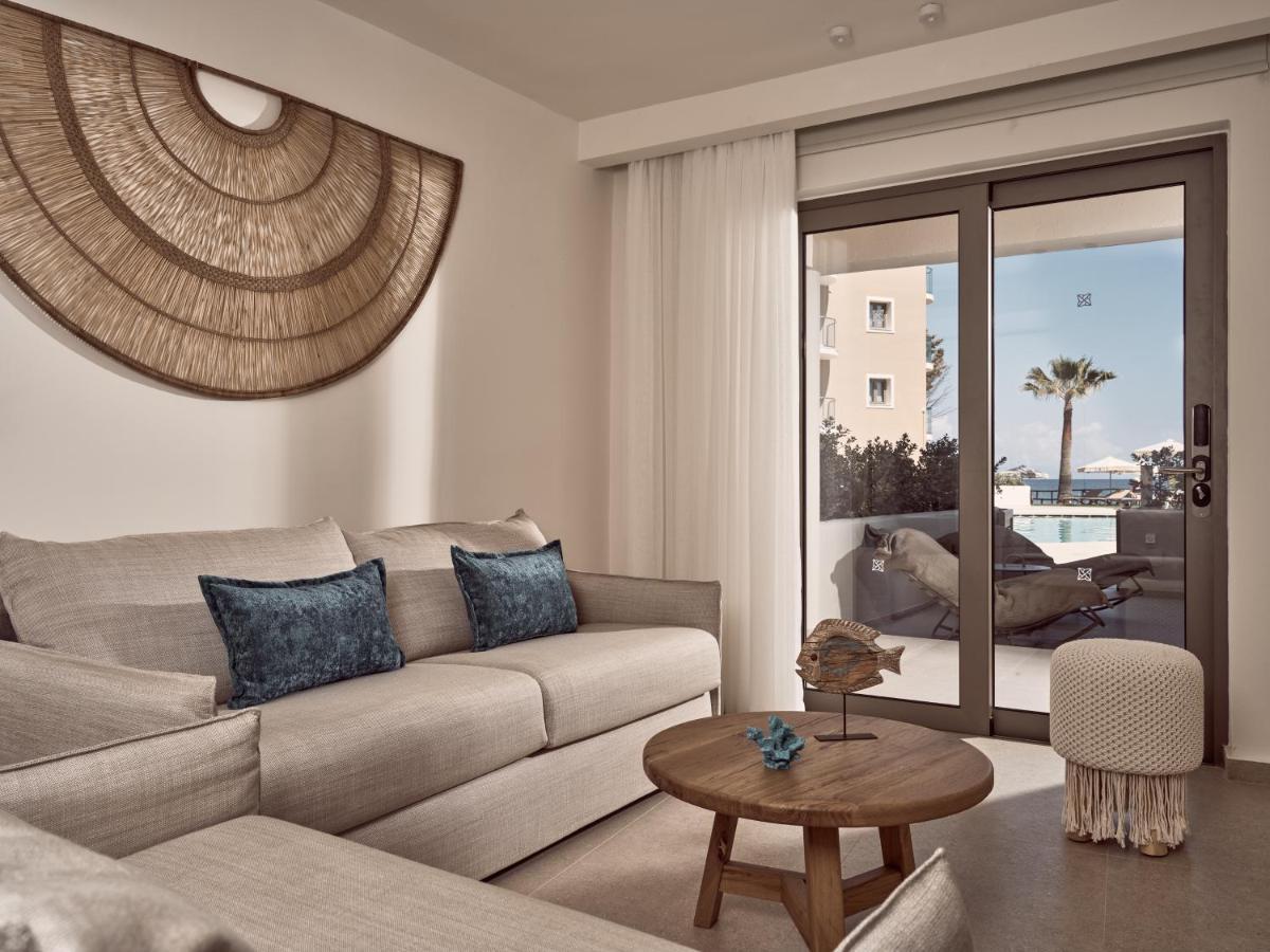 Junior Suite with Outdoor Hot Tub