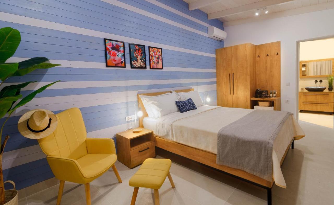 Junior Suite with Garden View