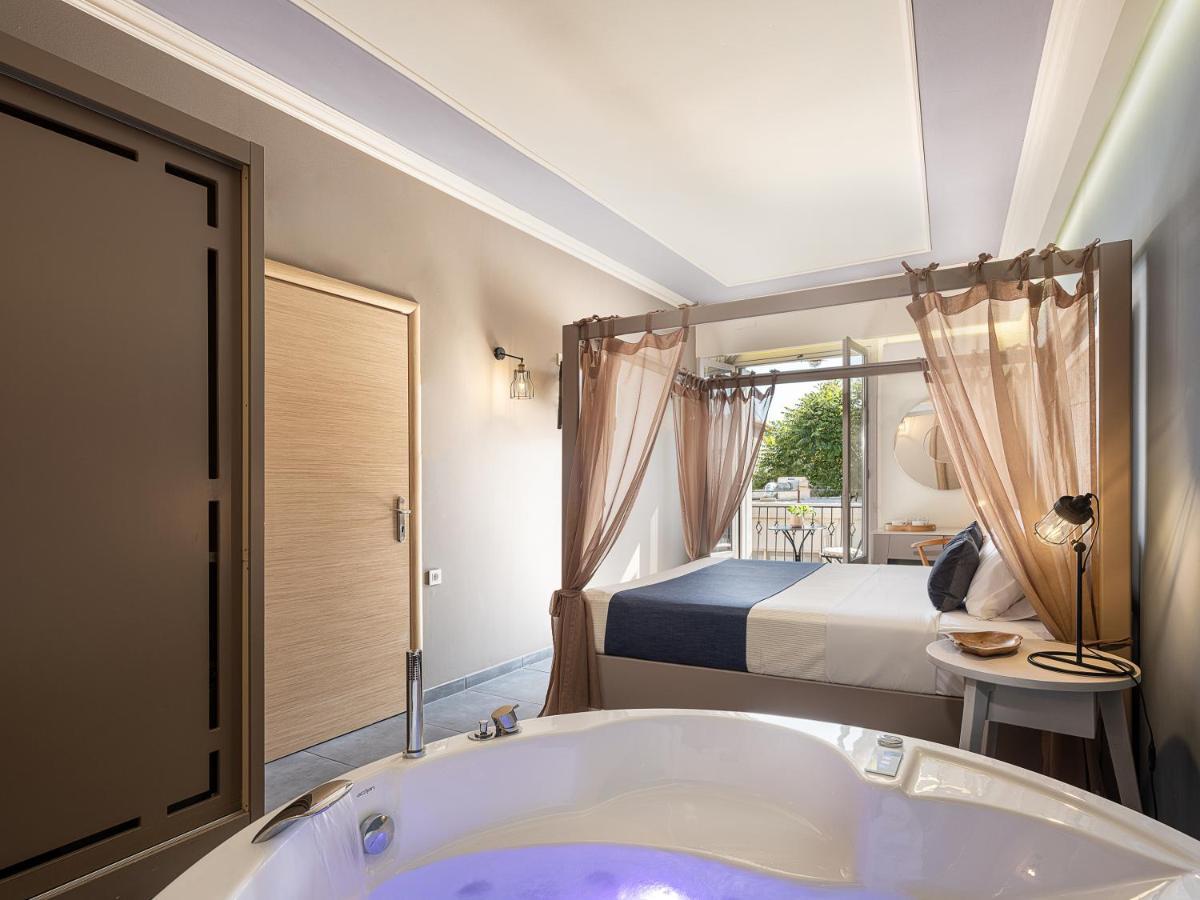Deluxe room Balcony Hot Tub
