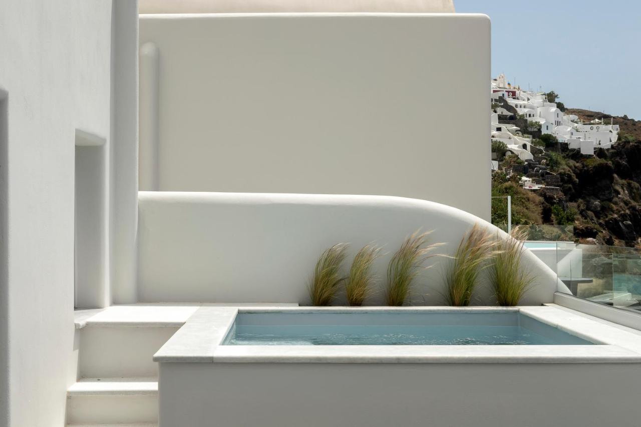 Superior Suite with Outdoor Hot Tub and Sea View