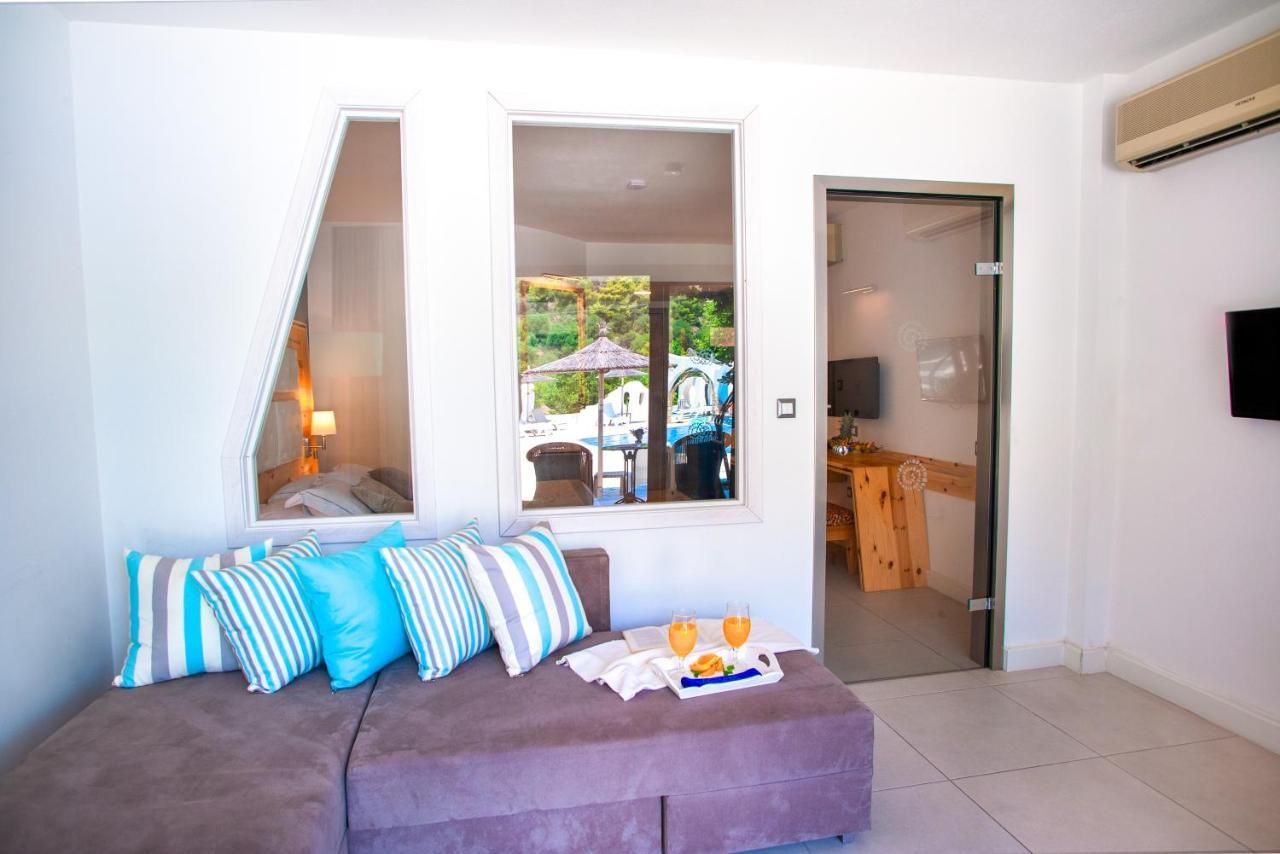 Armonia Suite