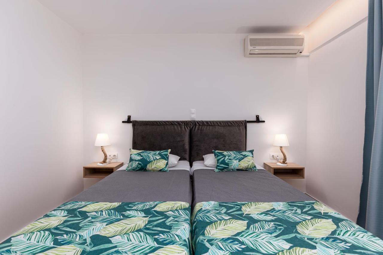Deluxe Double or Twin Room Garden View