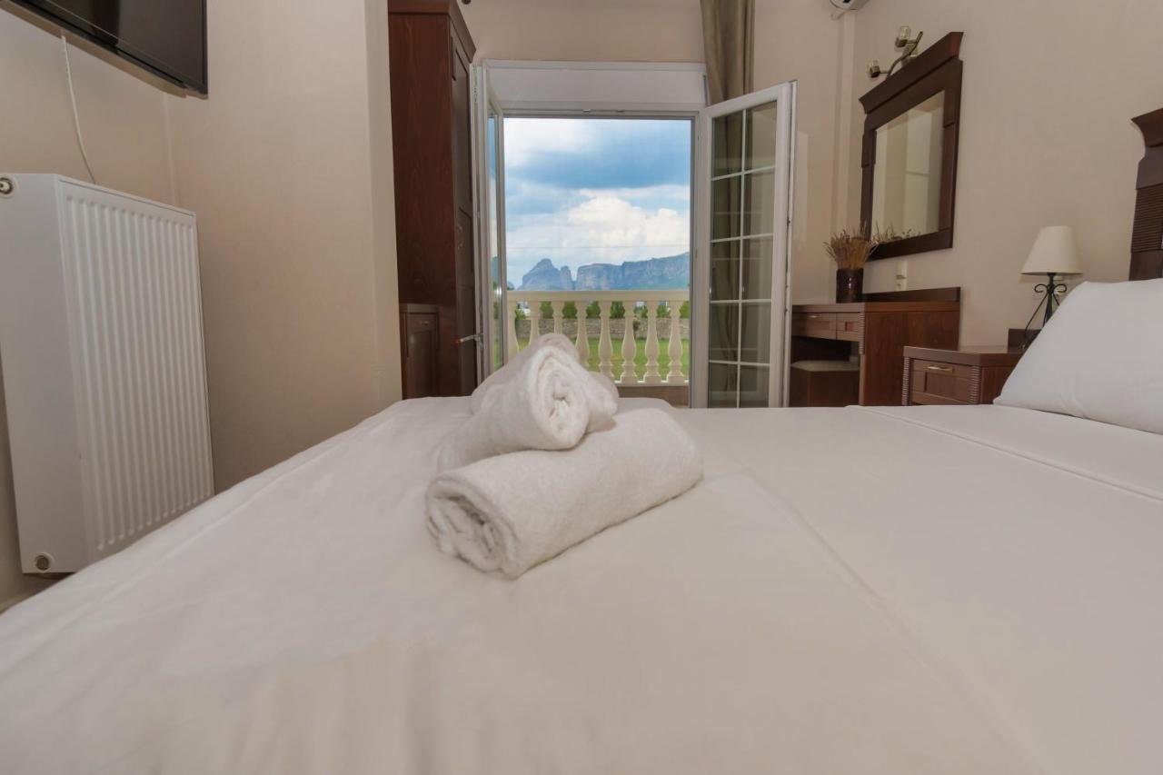 Double Room Mountain View