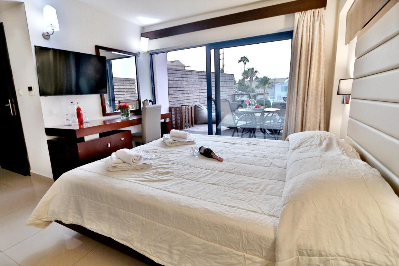 Double Room Sea View Private Pool