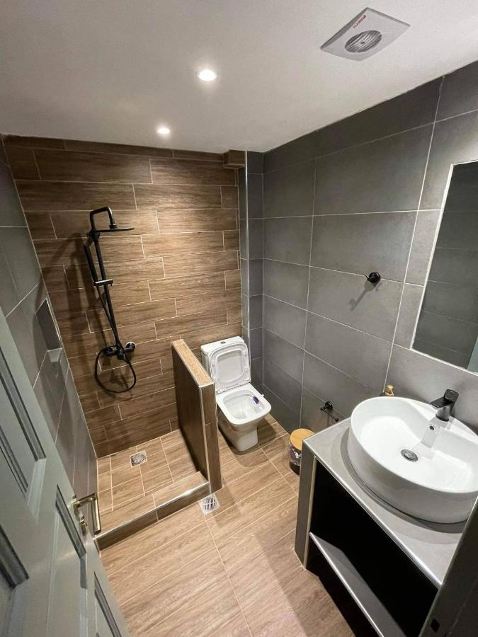 Economy Quadruple Room