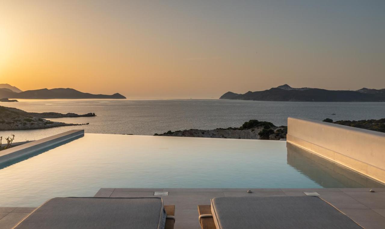 Honeymoon Suite Private Pool & Sea View