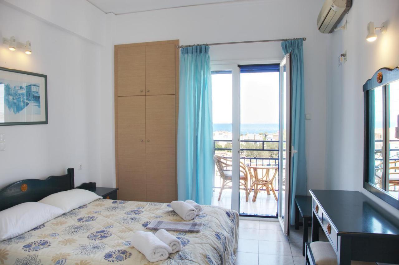 Double or Twin Room Sea View