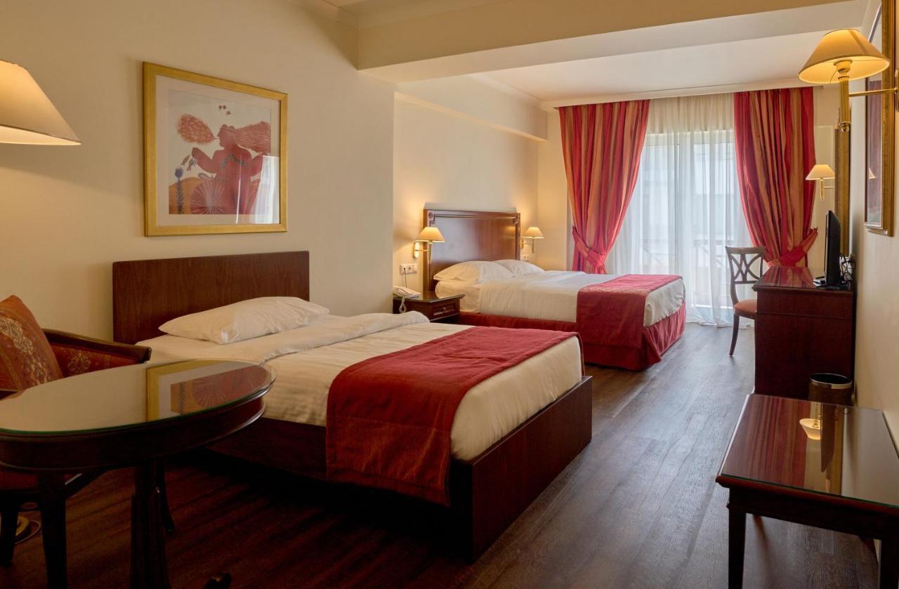 Triple Room City View