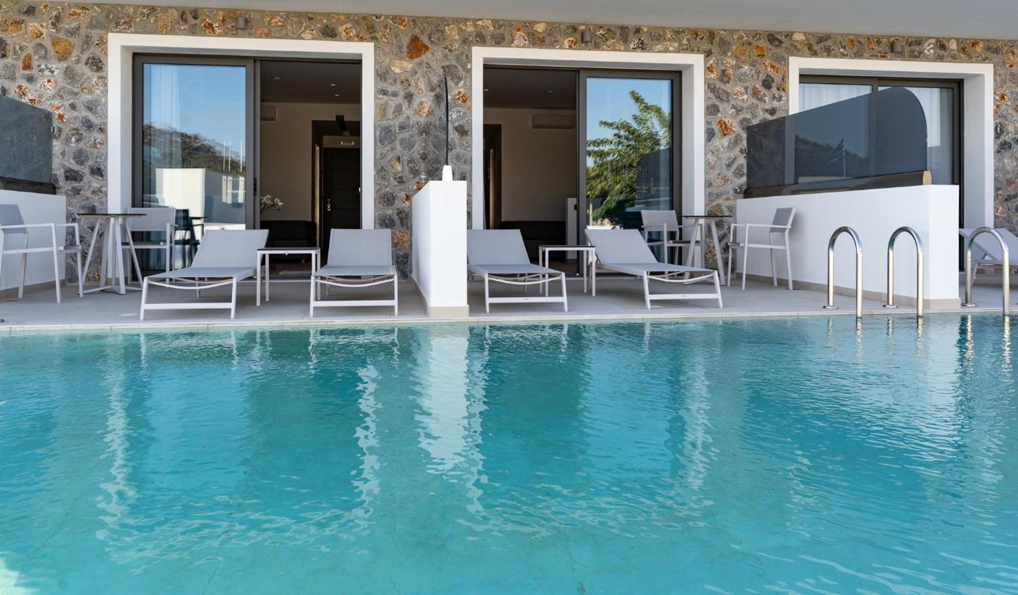 Suite Private Pool