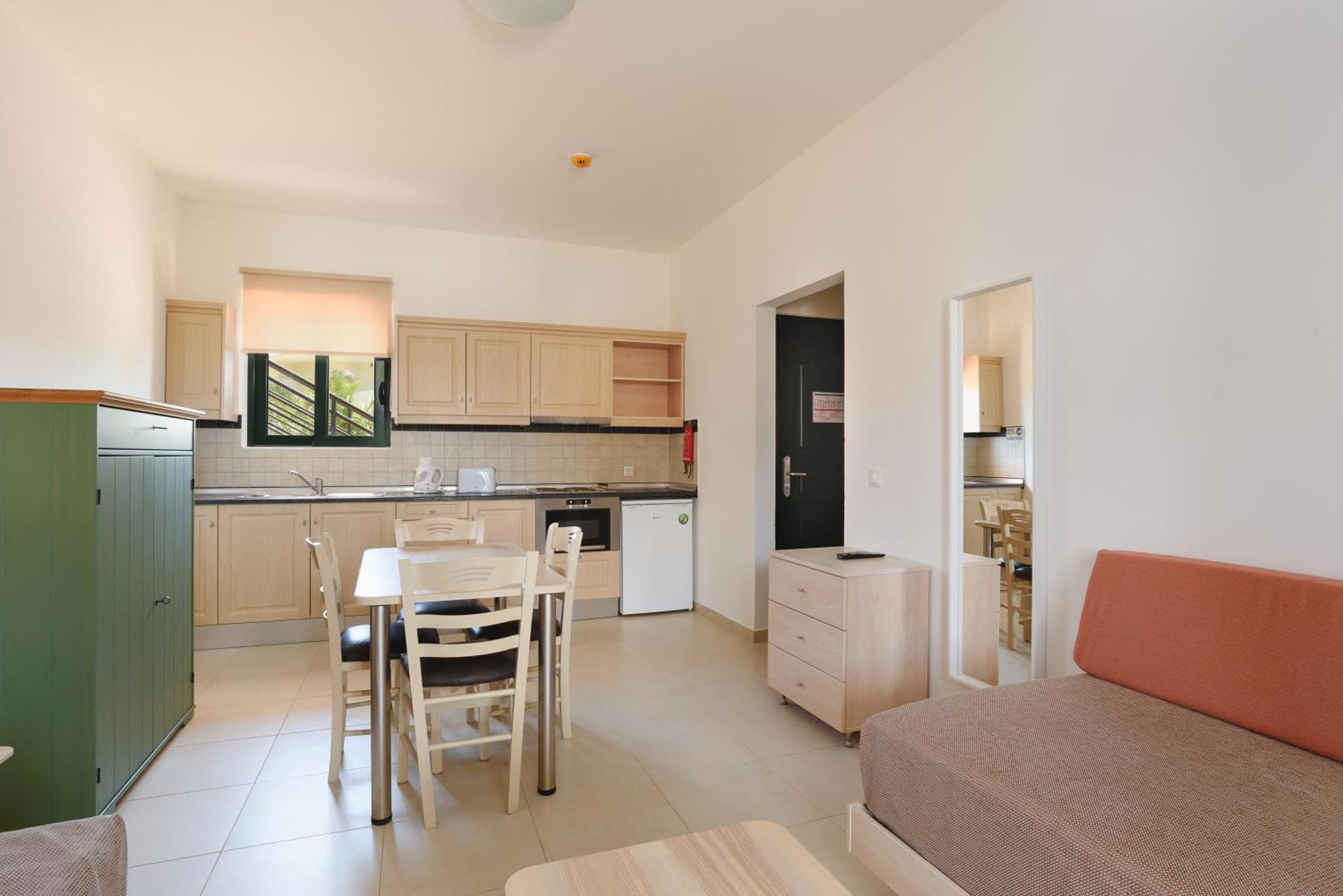 One-Bedroom Apartment