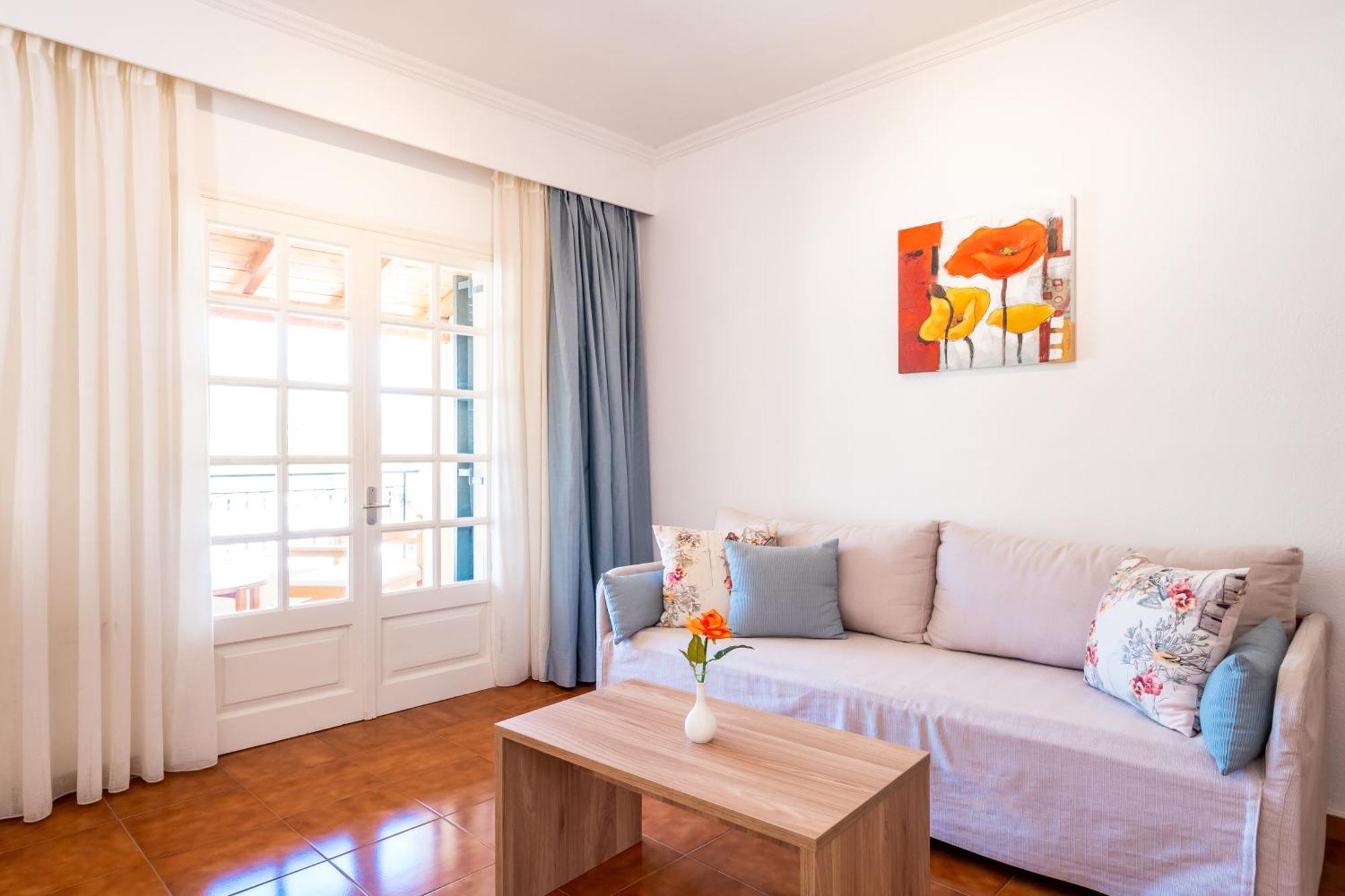 Sea View Premium Studio Balcony
