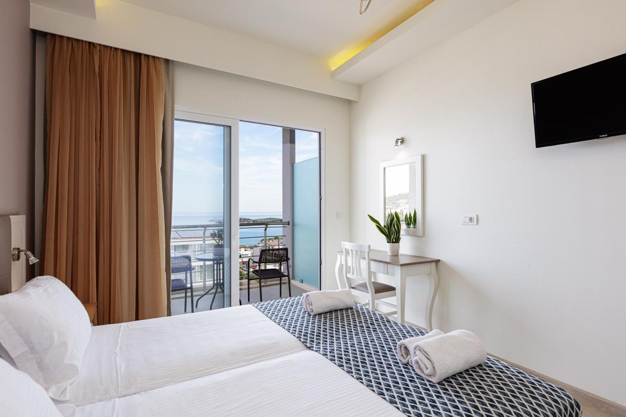 Superior Room Sea View,1273303255:JPEG