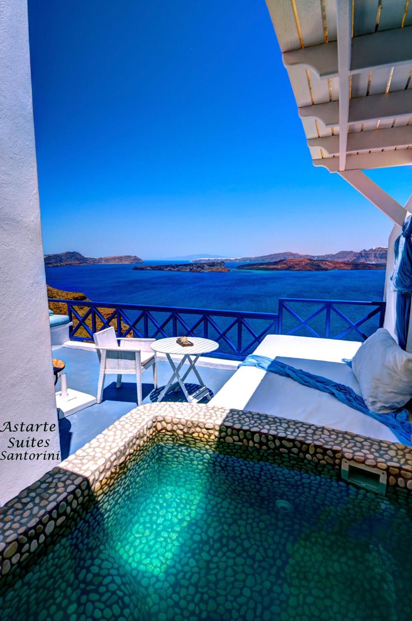 Executive Suite Spa Bath Caldera View