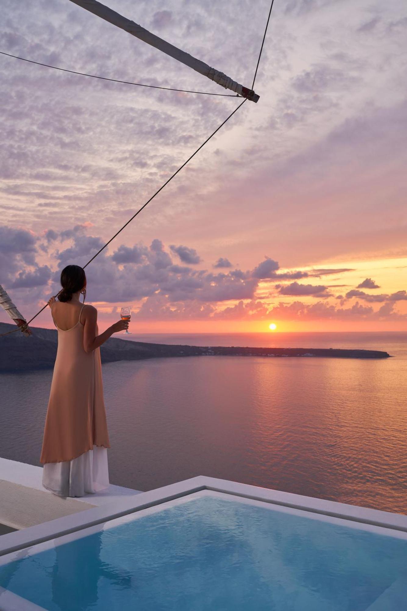 Charisma Windmill Jetted Tub caldera view