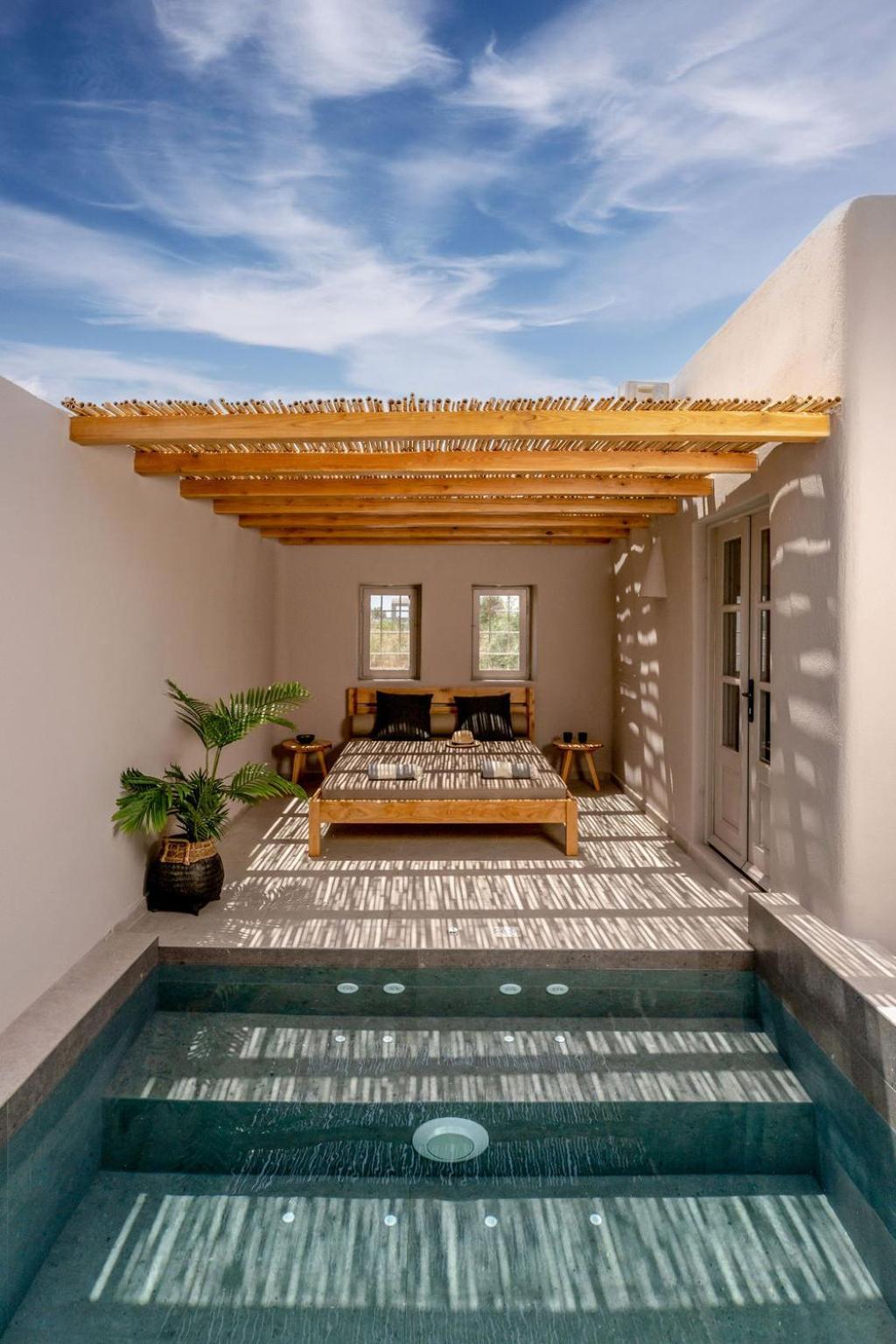 Honeymoon Suite Private Plunge Pool