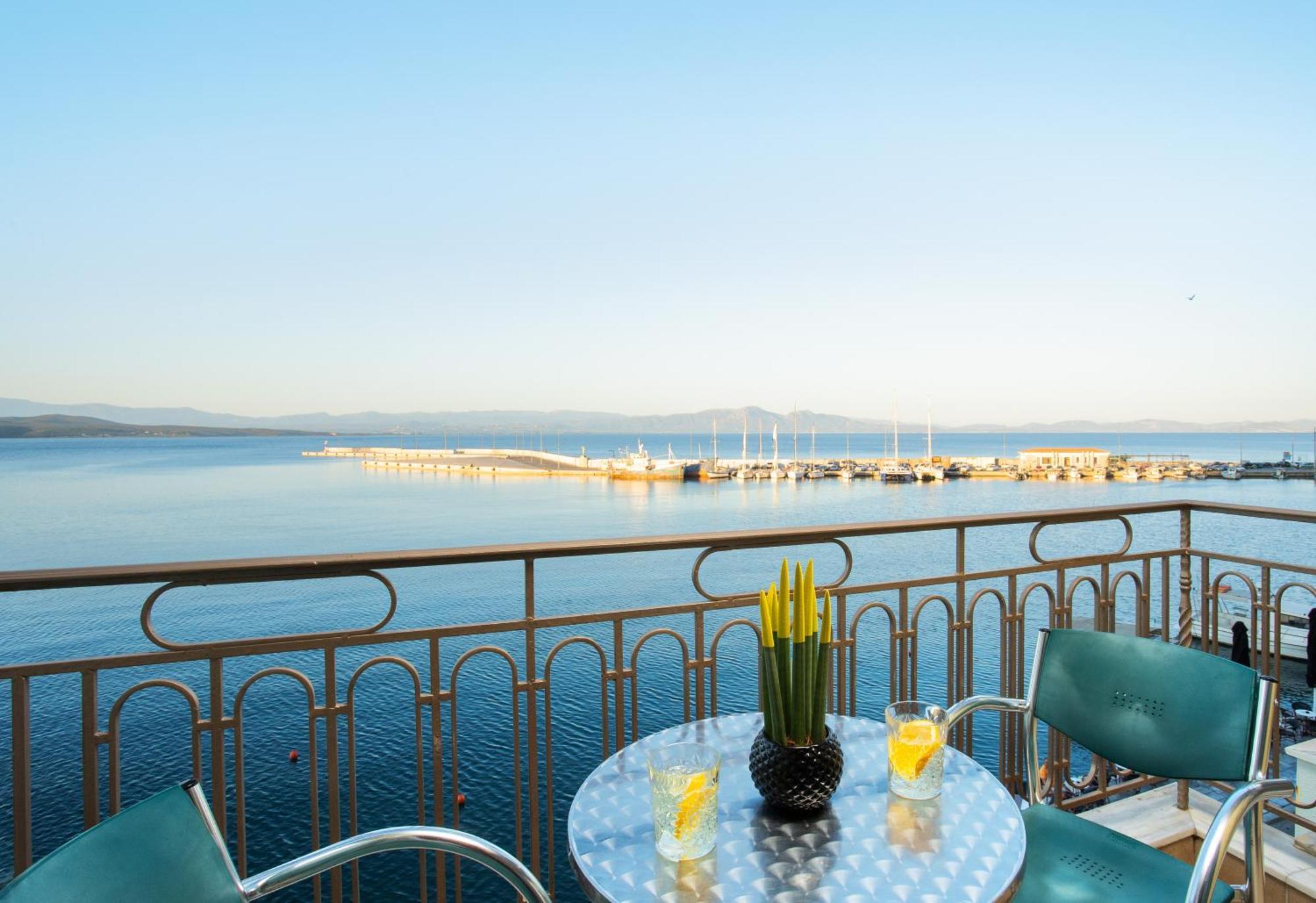 Triple Room Sea View