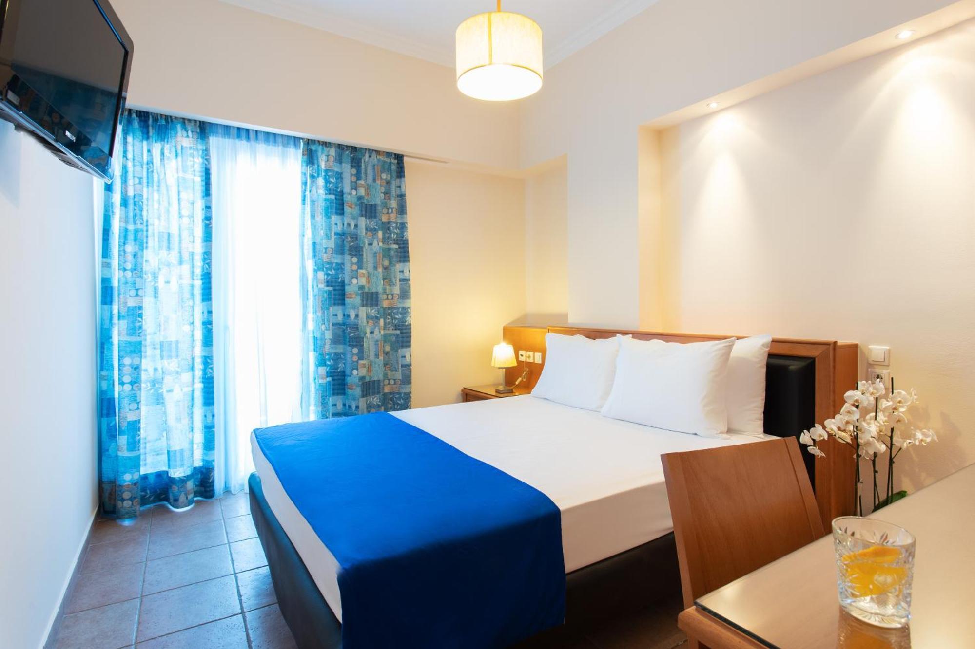 Double Room Partial Sea View