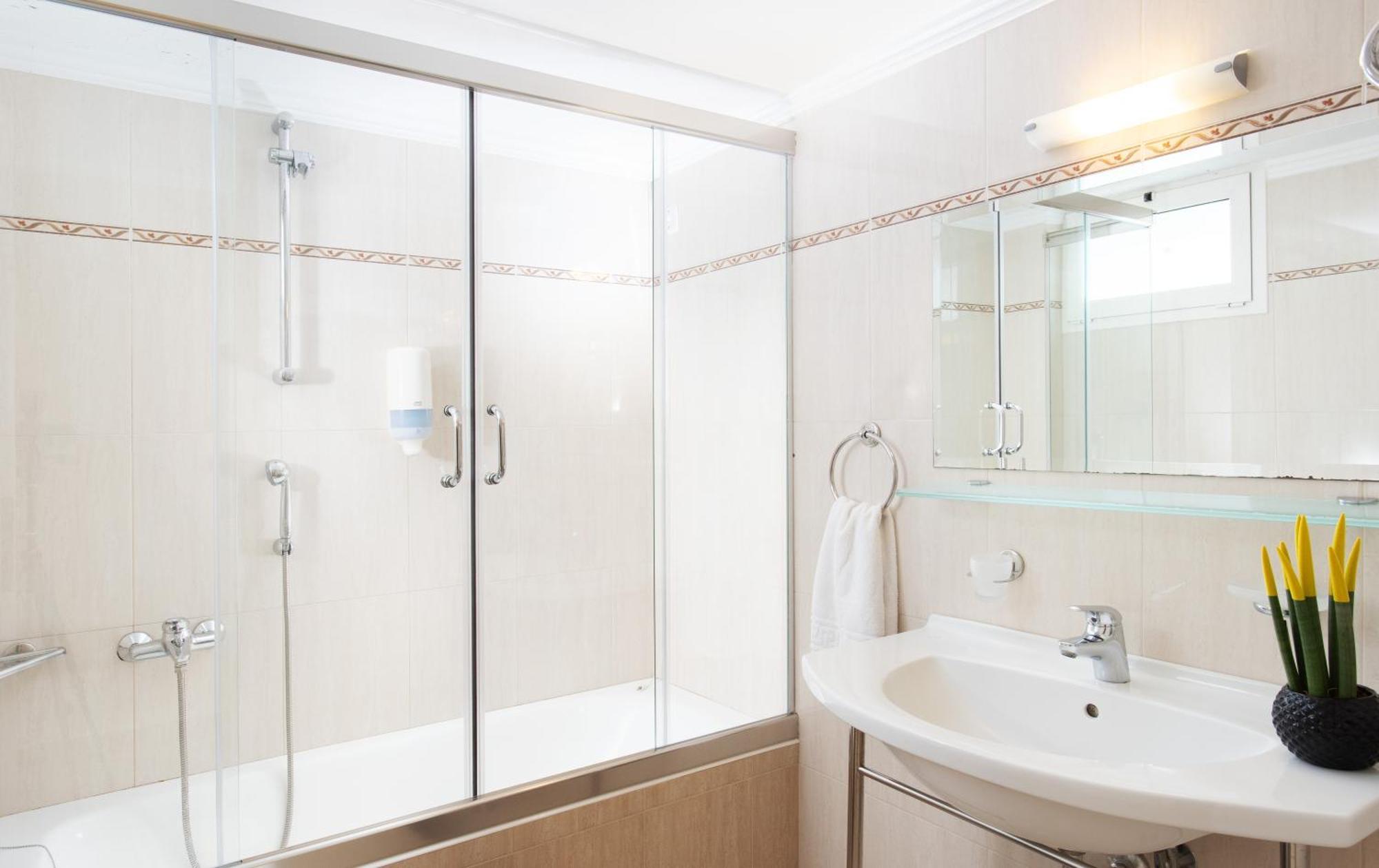 Double Room Partial Sea View