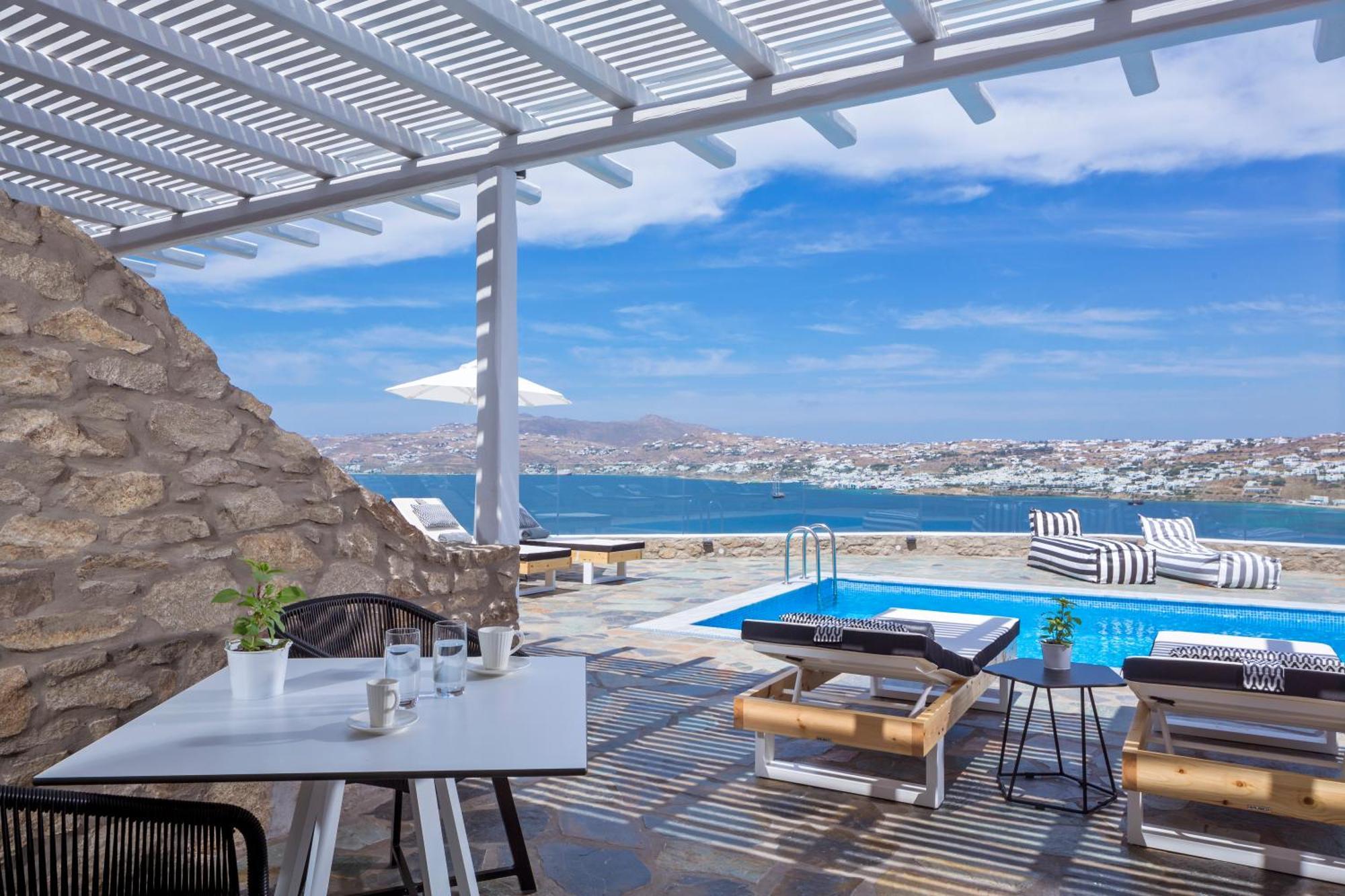 UpBeat Loft Suite Sea View Sharing Pool