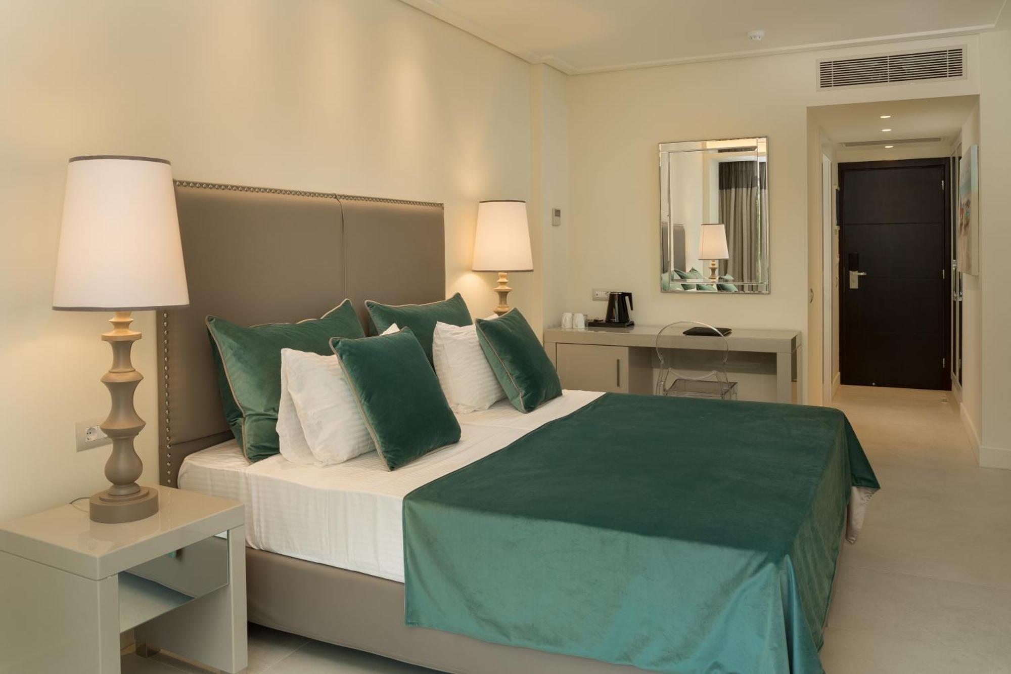 Superior room Inland View