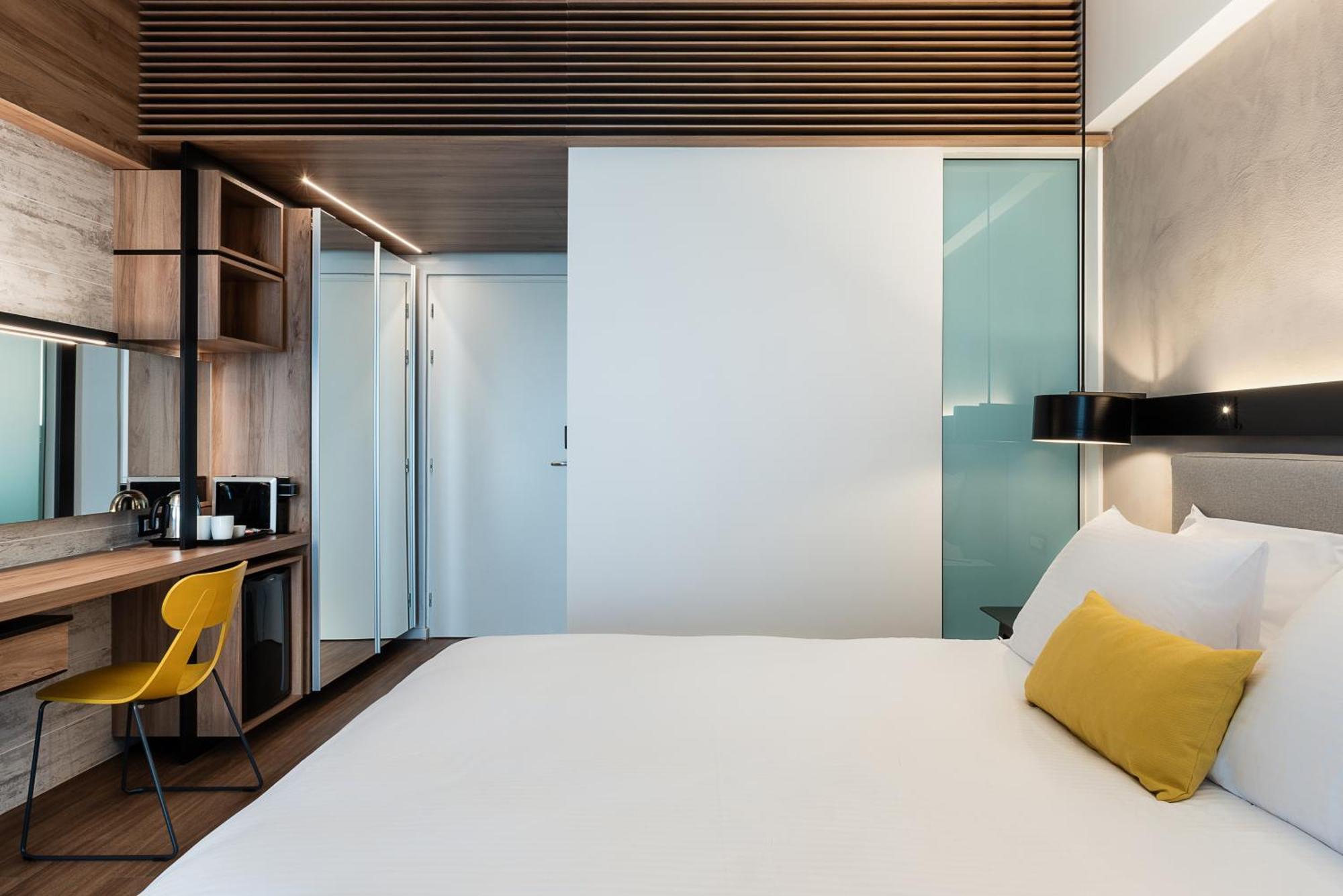 Classic Room Inland View