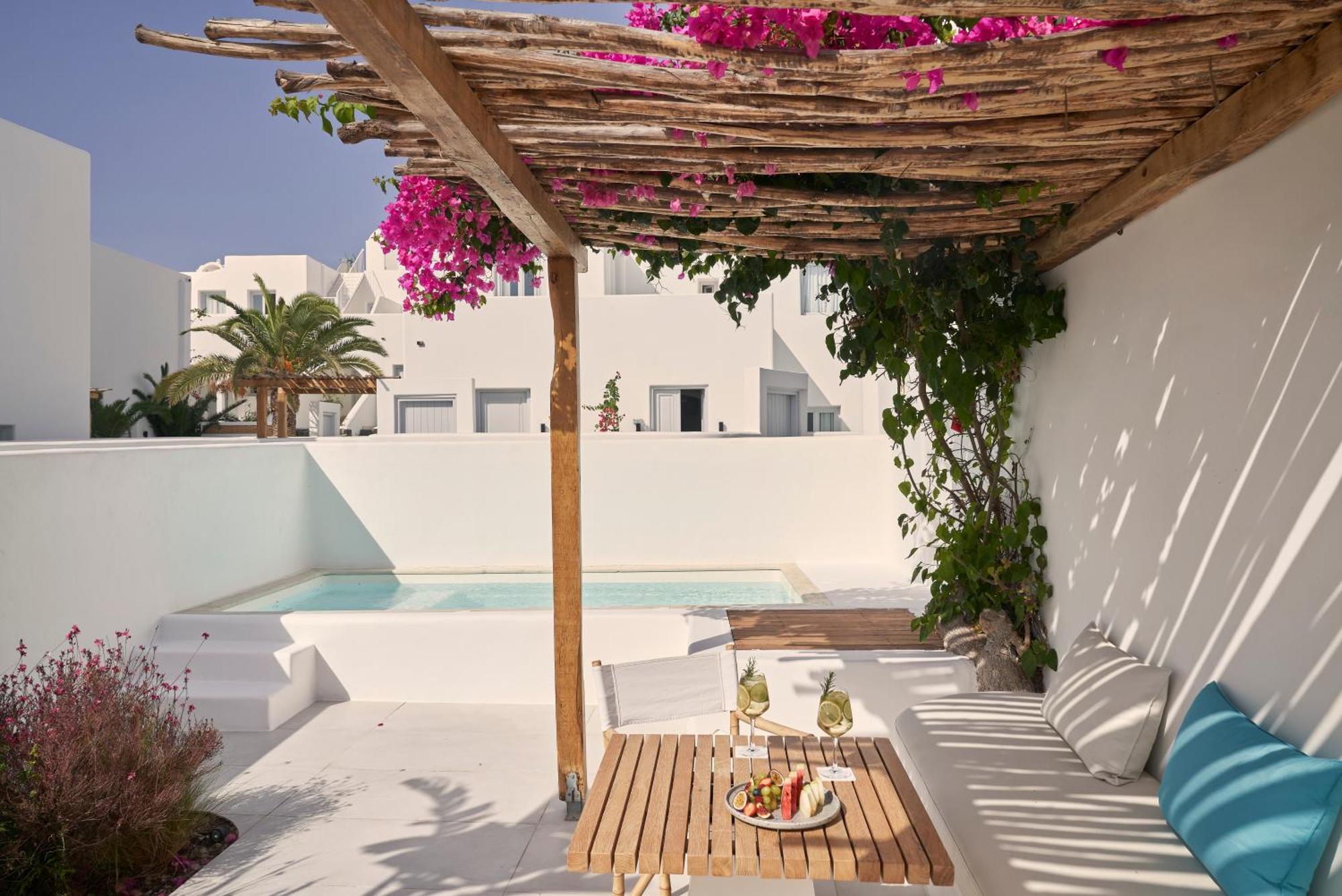 Signature Suite Private pool