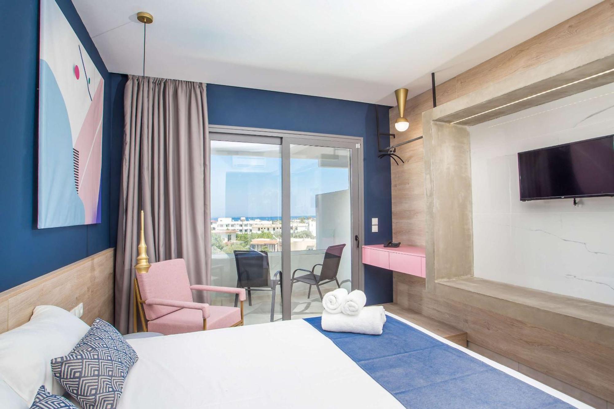 Deluxe Double Room Garden View