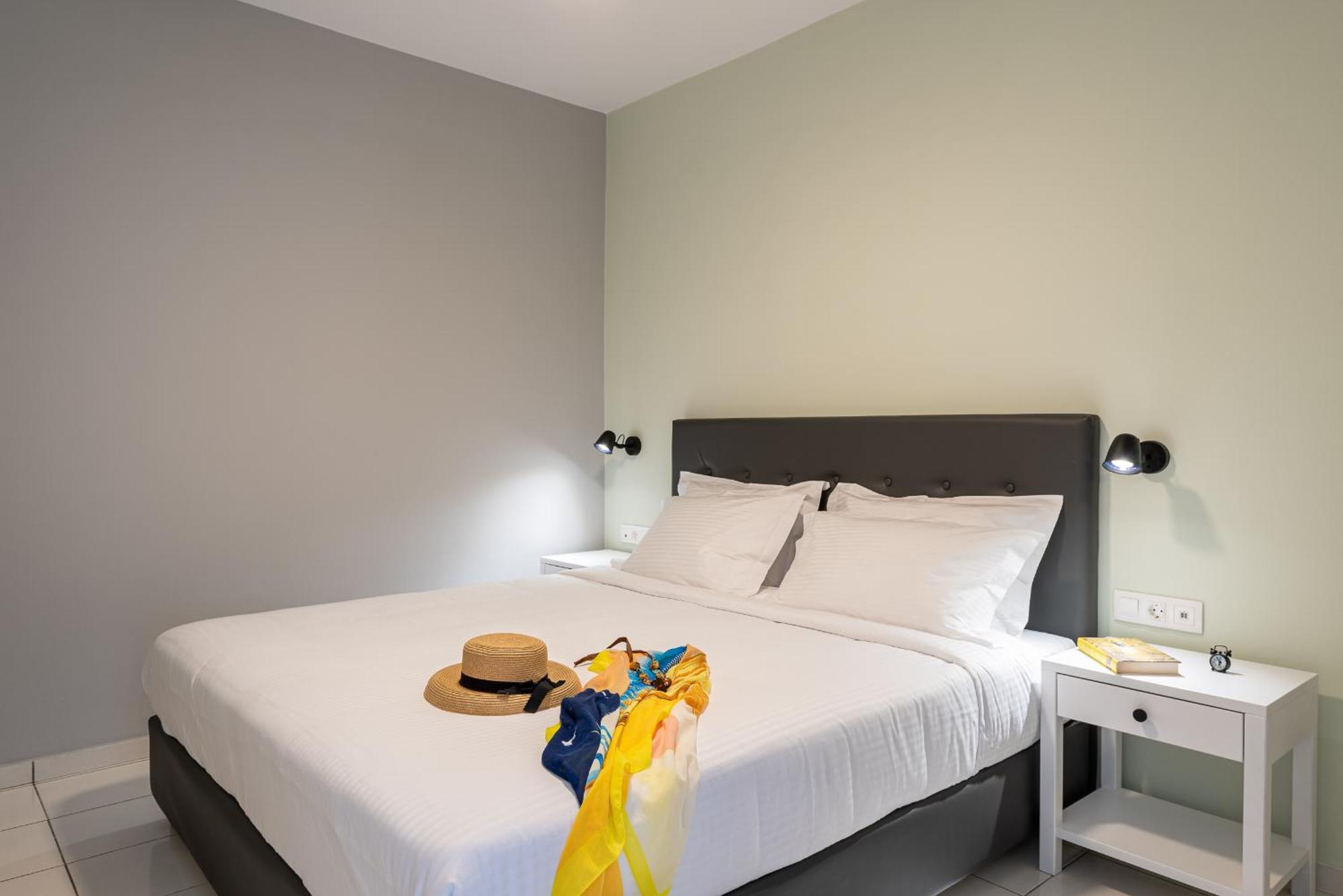 Deluxe Double or Twin Room Sea View