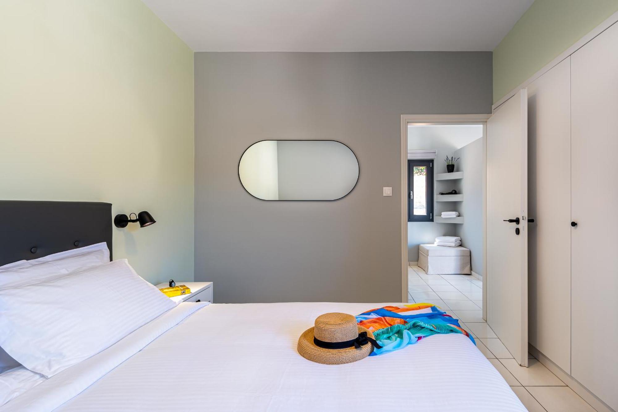 Deluxe Double or Twin Room Sea View