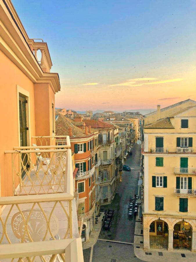 Superior Twin Room Balcony Square-Liston View