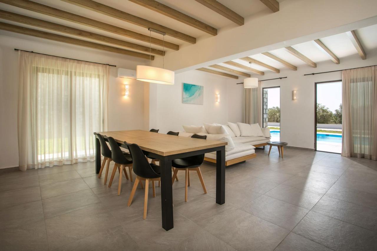 Superior Villa