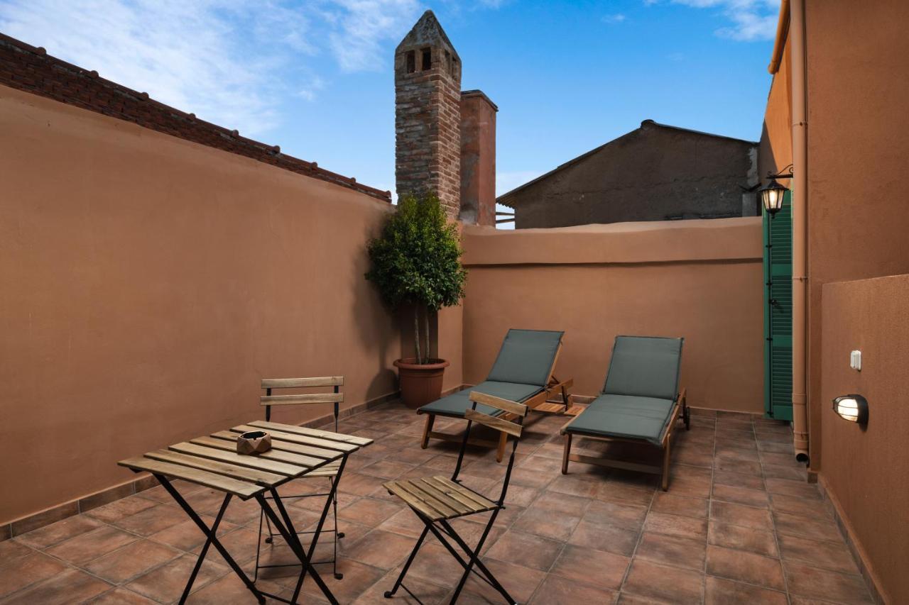 Studio Terrace