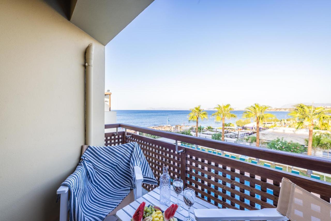 Twin Room Side Sea View