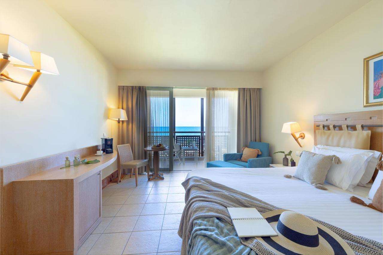 Twin Room Sea Front