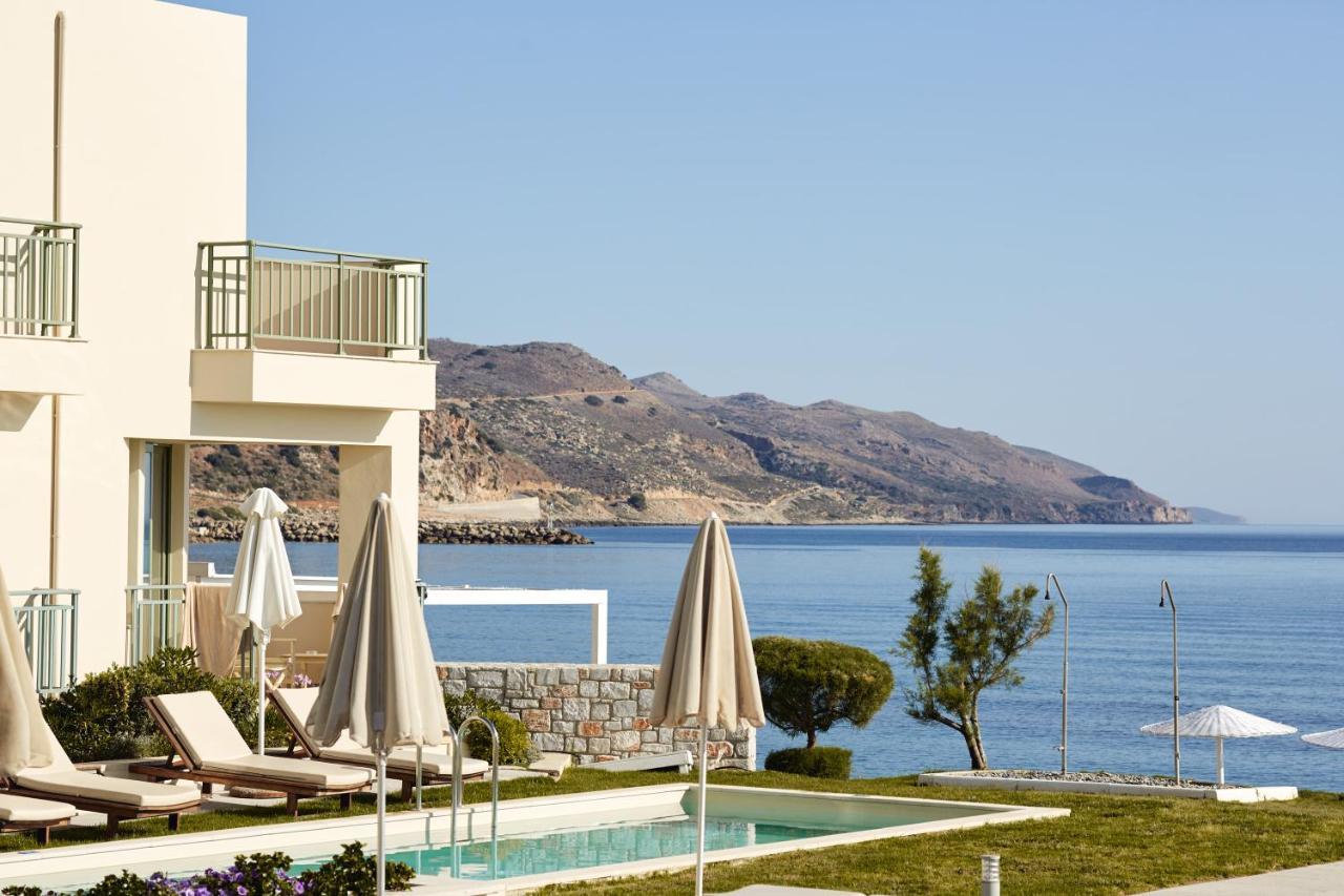 Superior Double Room Sea View Sharing Pool