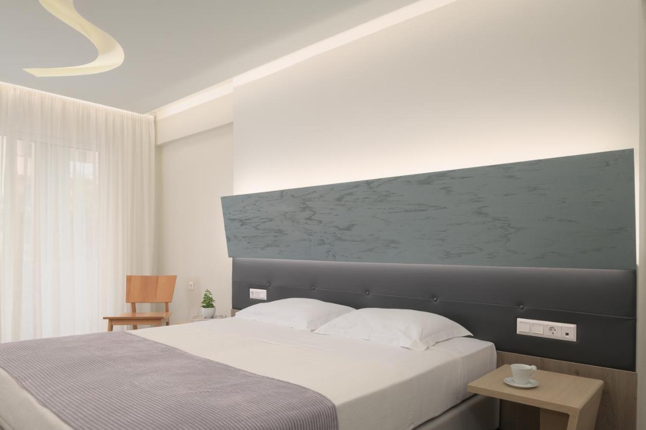 Essential Room