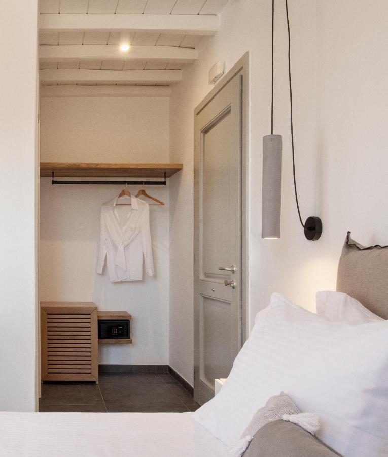 Deluxe Double Room Side Sea View