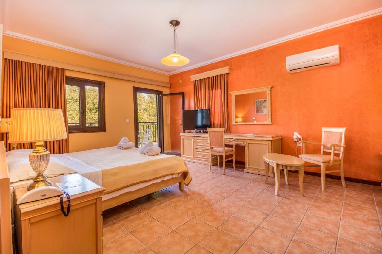 Deluxe Double or Twin Room
