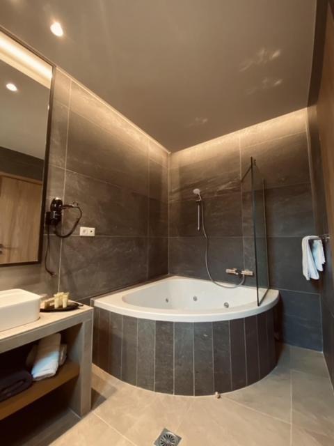 Luxury Quadruple Room